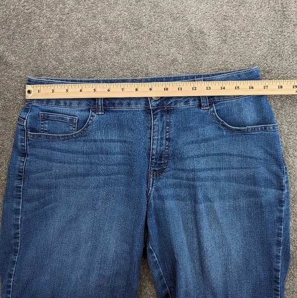 RIDERS Lee denim shorts for women size M / L - Picture 5 of 10